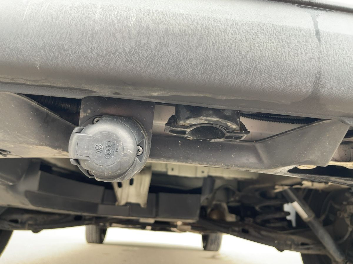 T6.1 Kasten 2.0 TDI DSG KR AHK Parkp. DAB+ Sitzh. Klima Start/Stopp