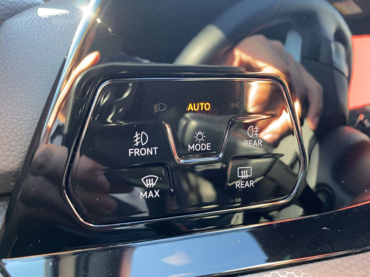 Golf VIII GTI 2.0 TSI DSG DCC LED-Matrix 