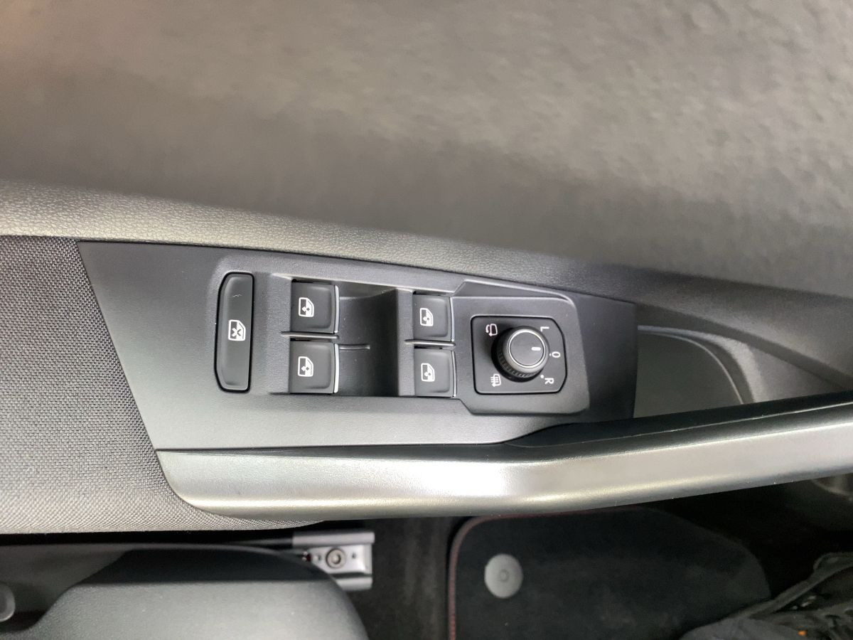 Polo GTI DSG 5J.Gar*Navi*SR+WR*IQ.Drive*Klimaaut.*