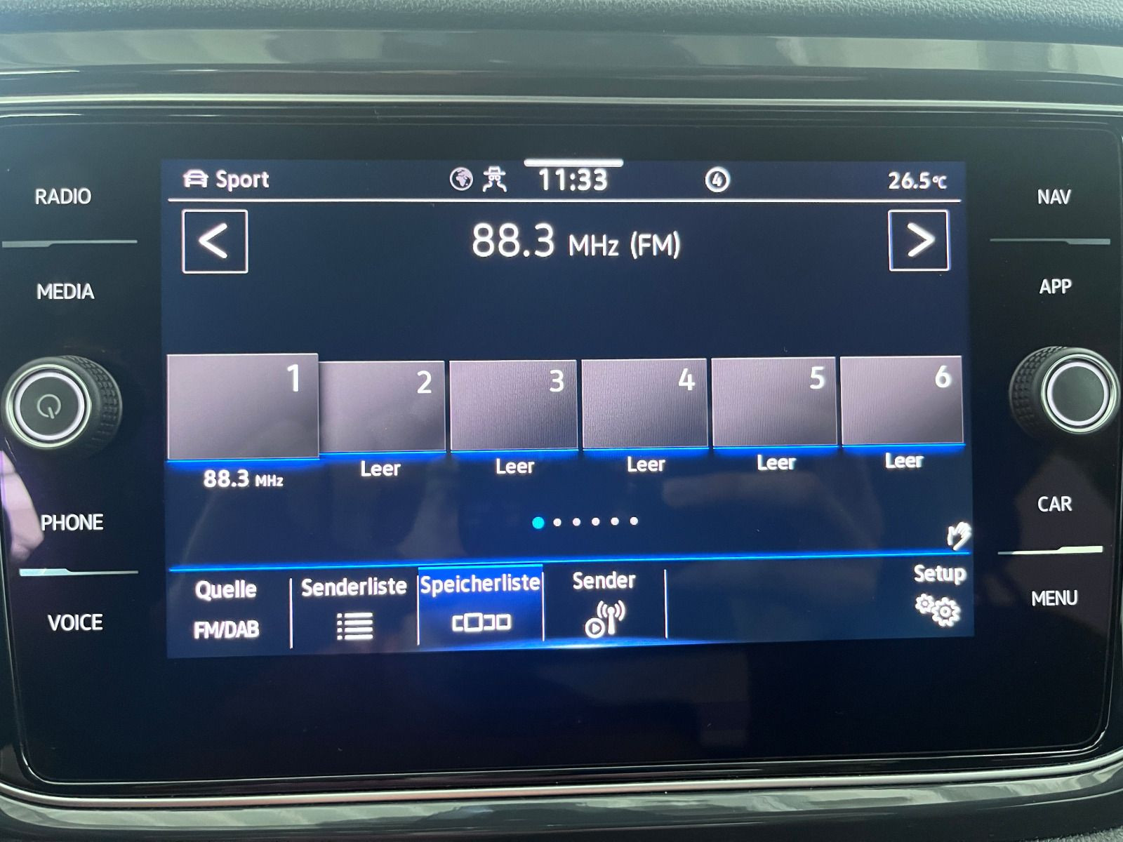 T-Roc 2.0 TSI DSG Sport R-line 4M ACC AHK DCC LED Navi Bluet. Sitzhzg Keyless
