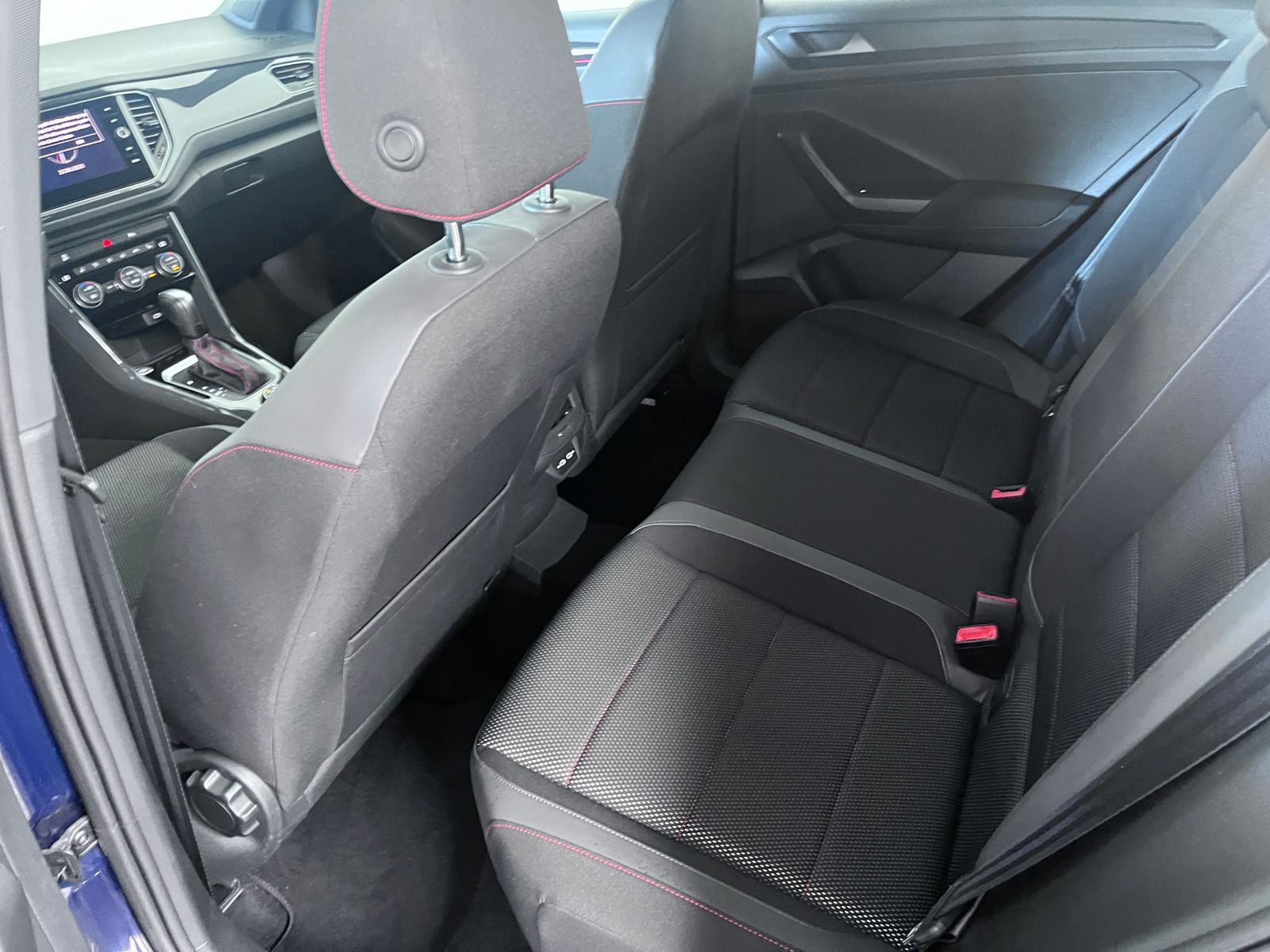 T-Roc 2.0 TSI DSG Sport R-line 4M ACC AHK DCC LED Navi Bluet. Sitzhzg Keyless