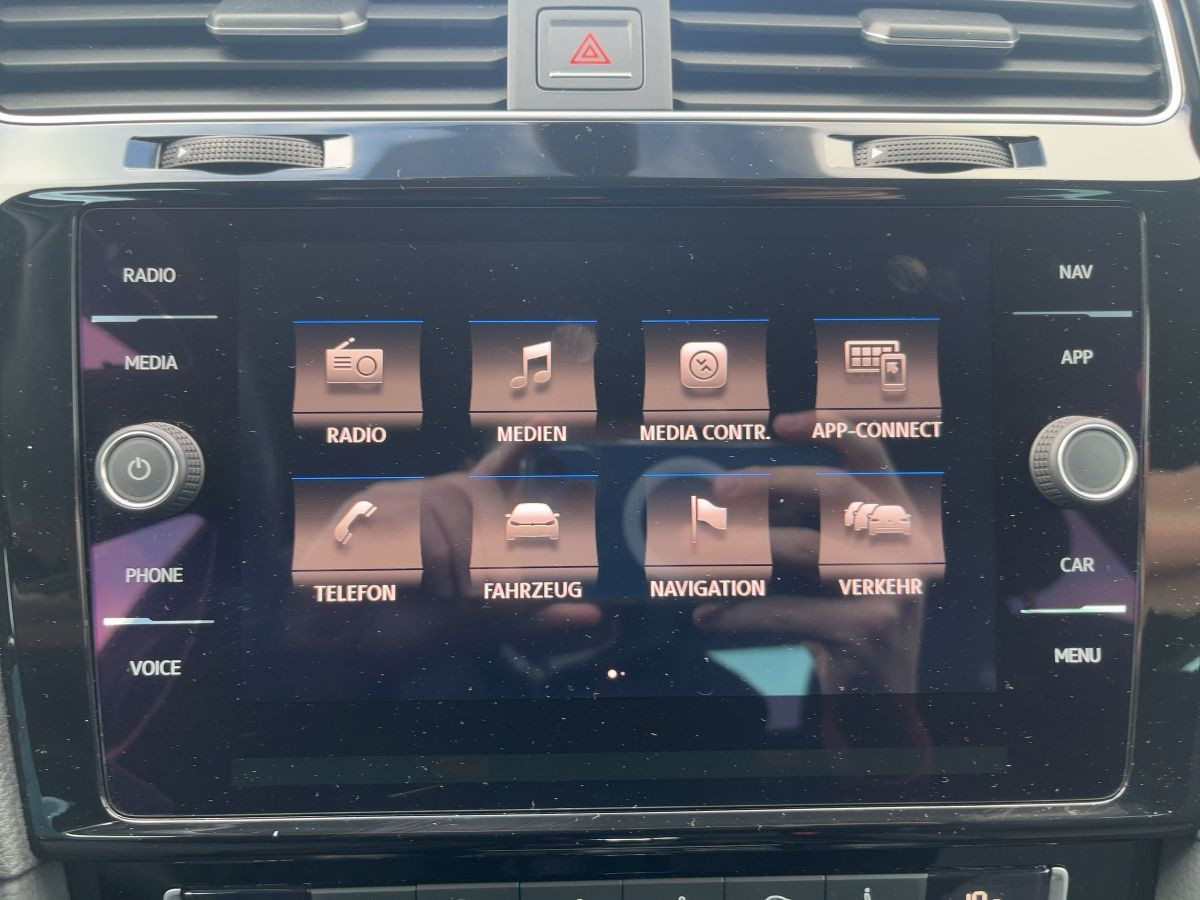 Golf VII R 2.0 TSI DSG 4M ACC Navi Kamera LED 
