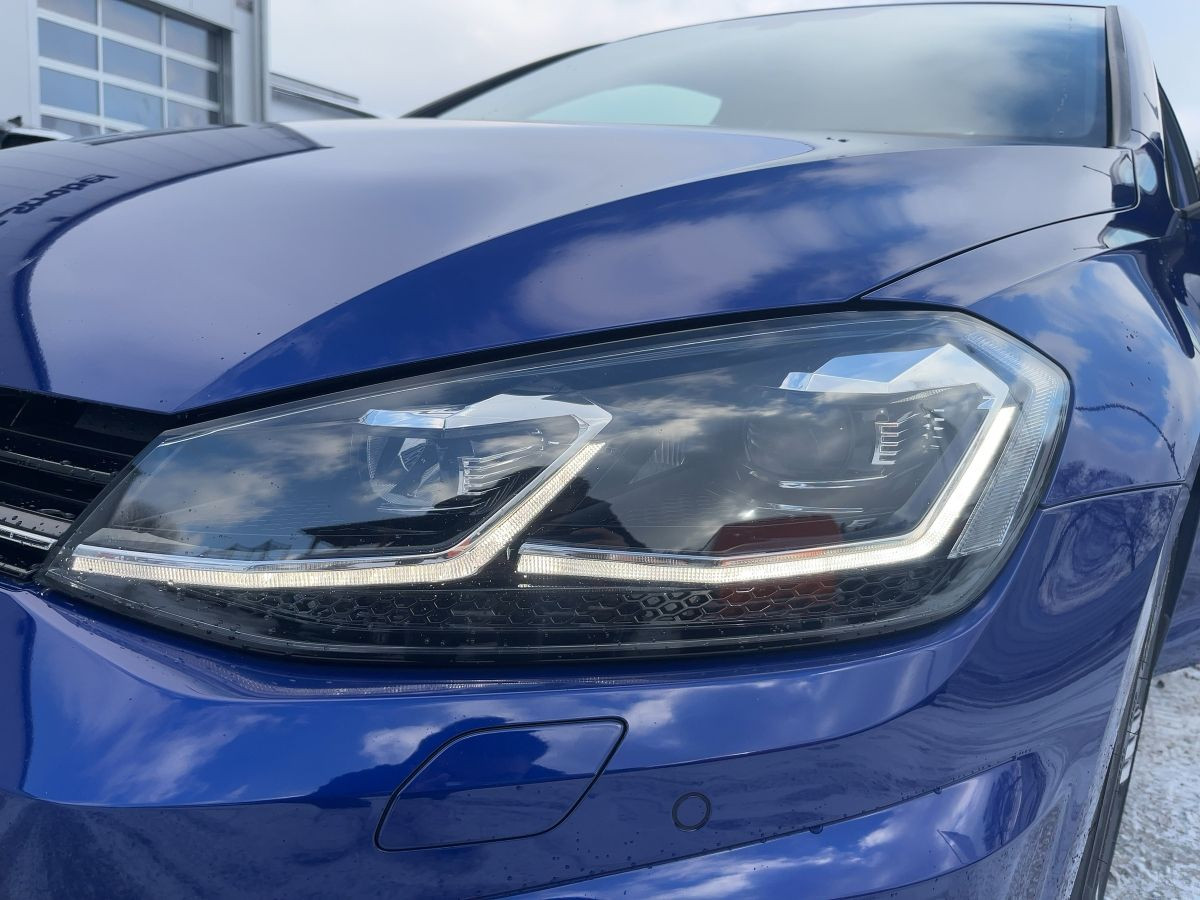 Golf VII R 2.0 TSI DSG 4M ACC Navi Kamera LED 