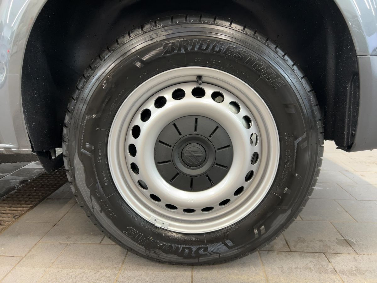 T6.1 Kombi TDI 110kW DSG LR *4MOT*8-Sitzer*Klima