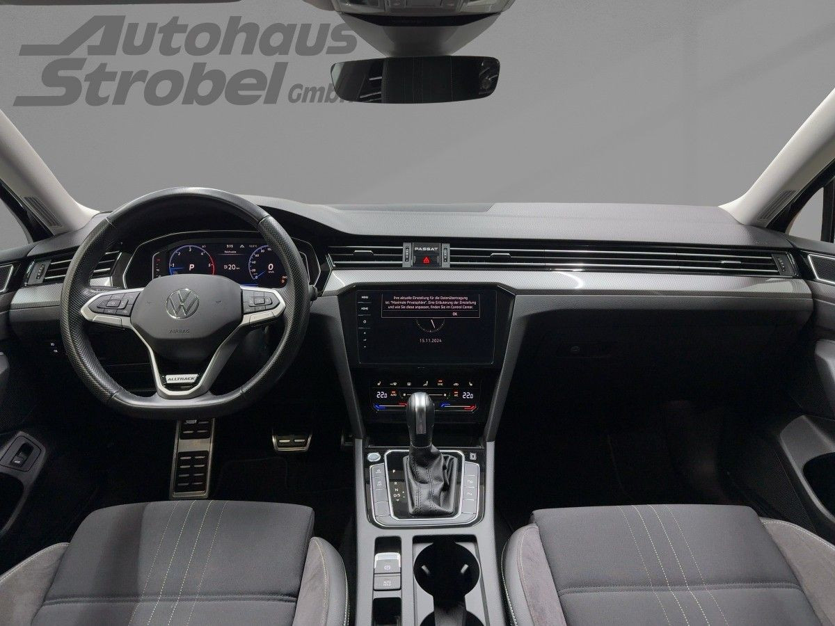 Passat Variant Alltrack 2.0 TDI DSG 4M Navi Standh. ACC AHK LED-Matrix Kamera Side-Ass