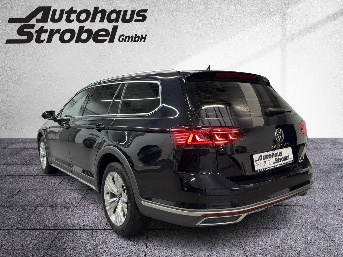 Passat Variant Alltrack 2.0 TDI DSG 4M Navi Standh. ACC AHK LED-Matrix Kamera Side-Ass