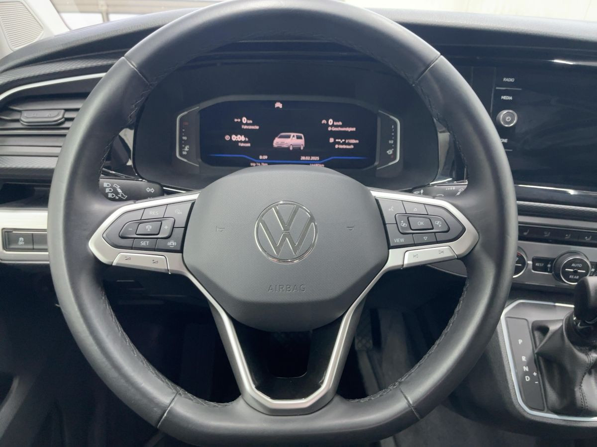 T6.1 Multivan 2.0 TDI DSG 4M Comfortline AHK ACC Navi LED Kamera Standhz. Climatr.