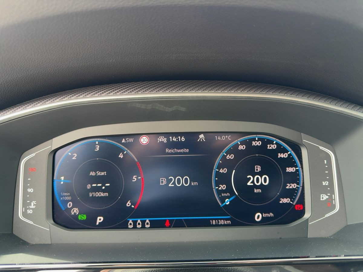 Arteon Shootingbrake 2.0 TDI DSG R-Line ab 1,99% ACC DCC AHK Navi LED Standh. Harman Kardon