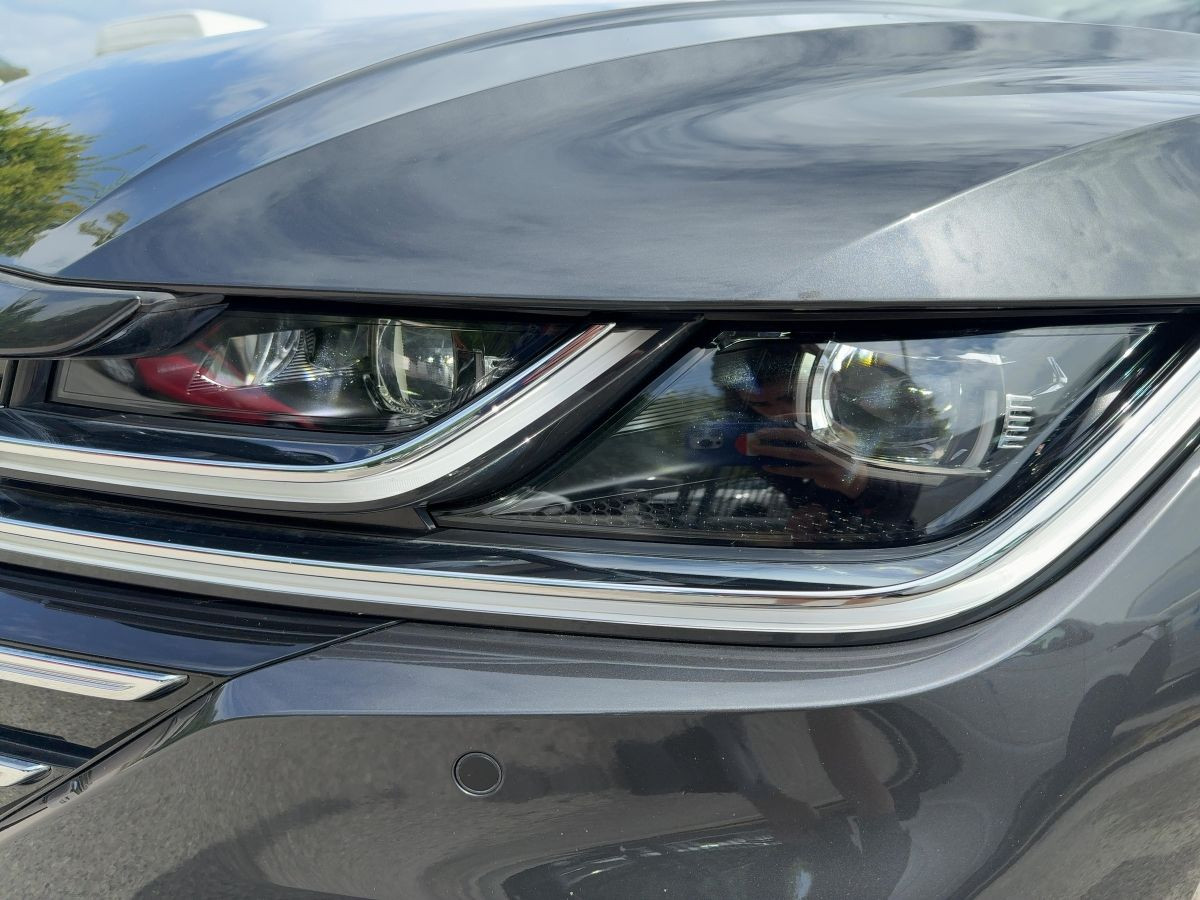 Arteon Shootingbrake 2.0 TDI DSG R-Line ab 1,99% ACC DCC AHK Navi LED Standh. Harman Kardon