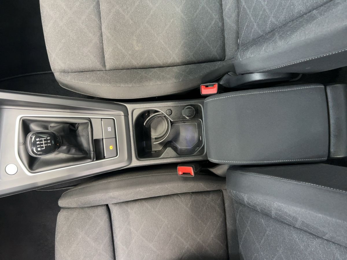 Golf VIII 1.5 TSI Life ACC AHK Navi LED ergo Keyless Climatronic Bluet. Sitzh.