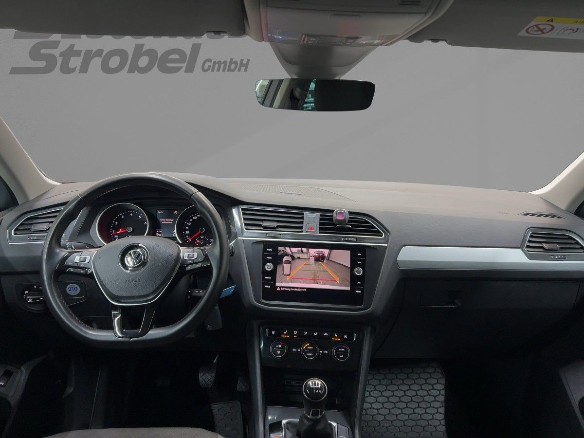 Tiguan 1.5 TSI Comfortline AHK ACC Navi Kamera Lane Ass. Climatronic Sitzh.