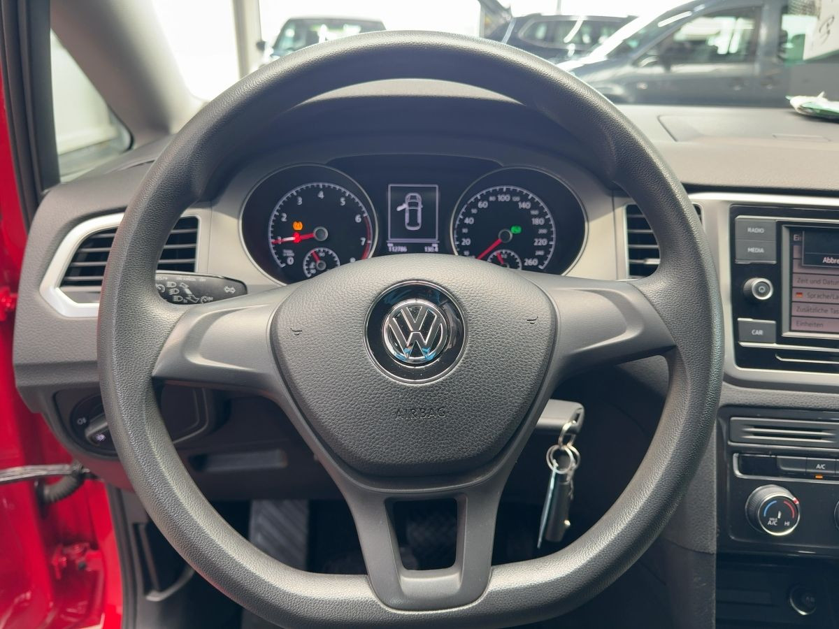 Golf Sportsvan 1.0 TSI DSG Trendline AHK Tempo Klima Einparkh. Nebel elektr. Spiegel +FH