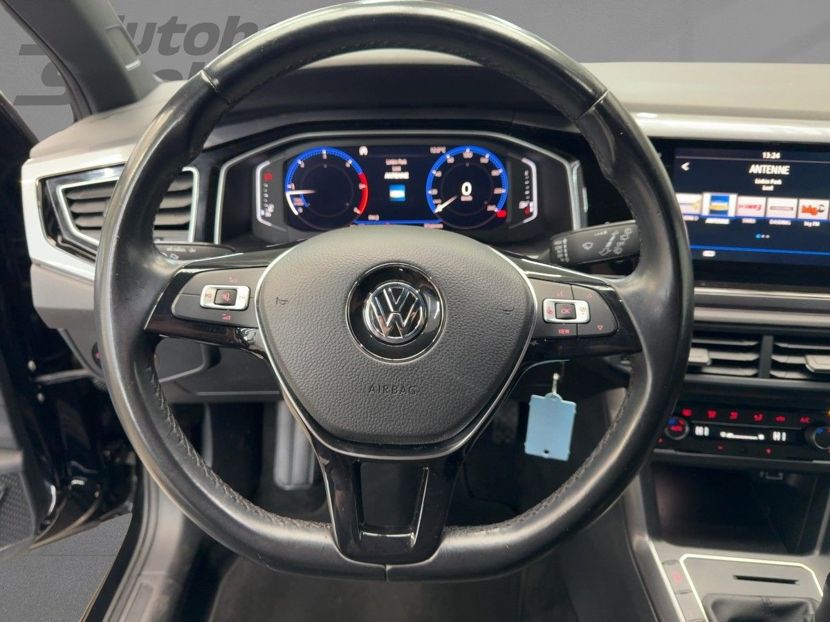 Polo 1.6 TDI Highline R-Line LED Einparkh. Climatronic Bluet. Sitzh.