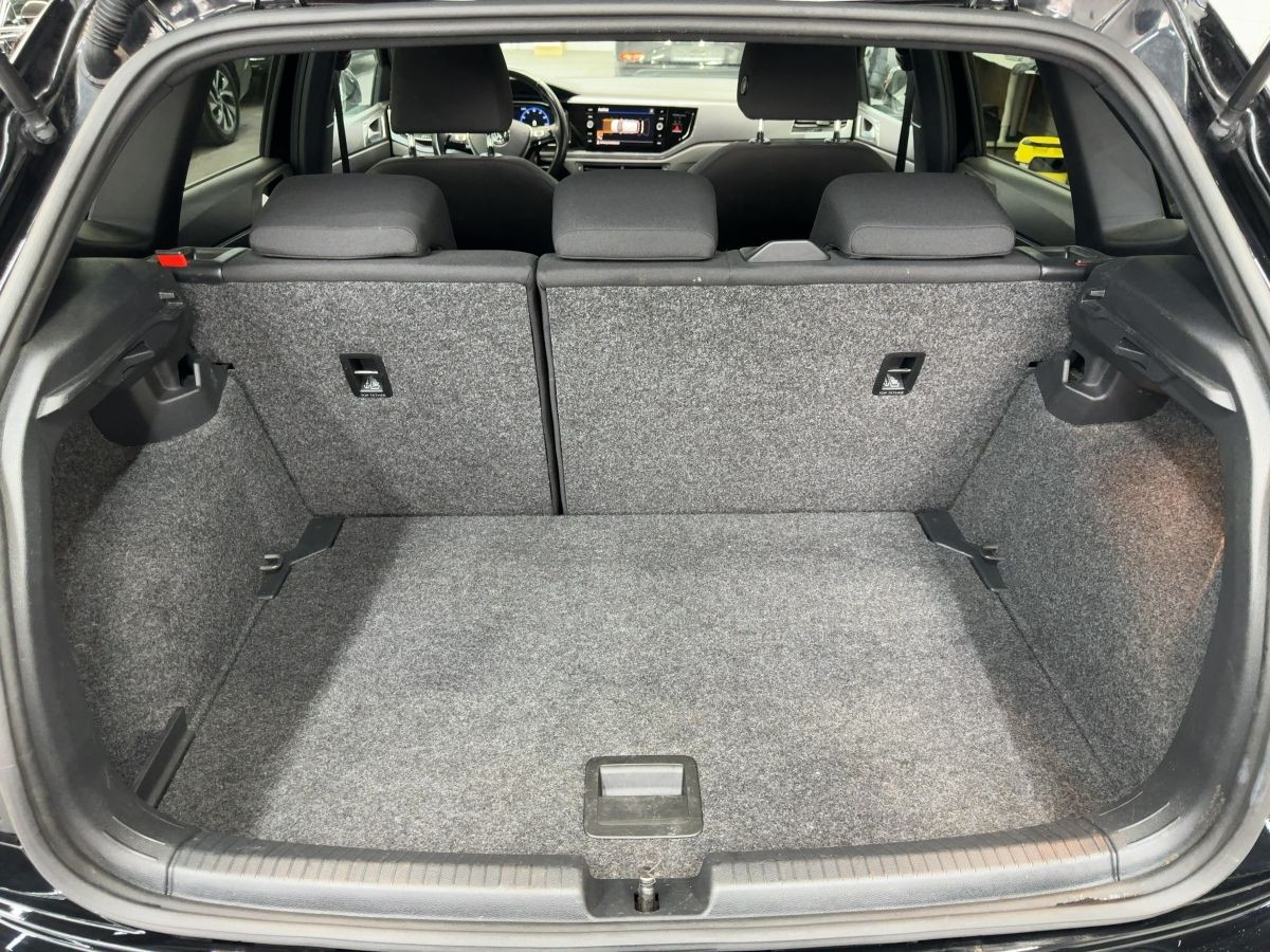 Polo 1.6 TDI Highline R-Line LED Einparkh. Climatronic Bluet. Sitzh.