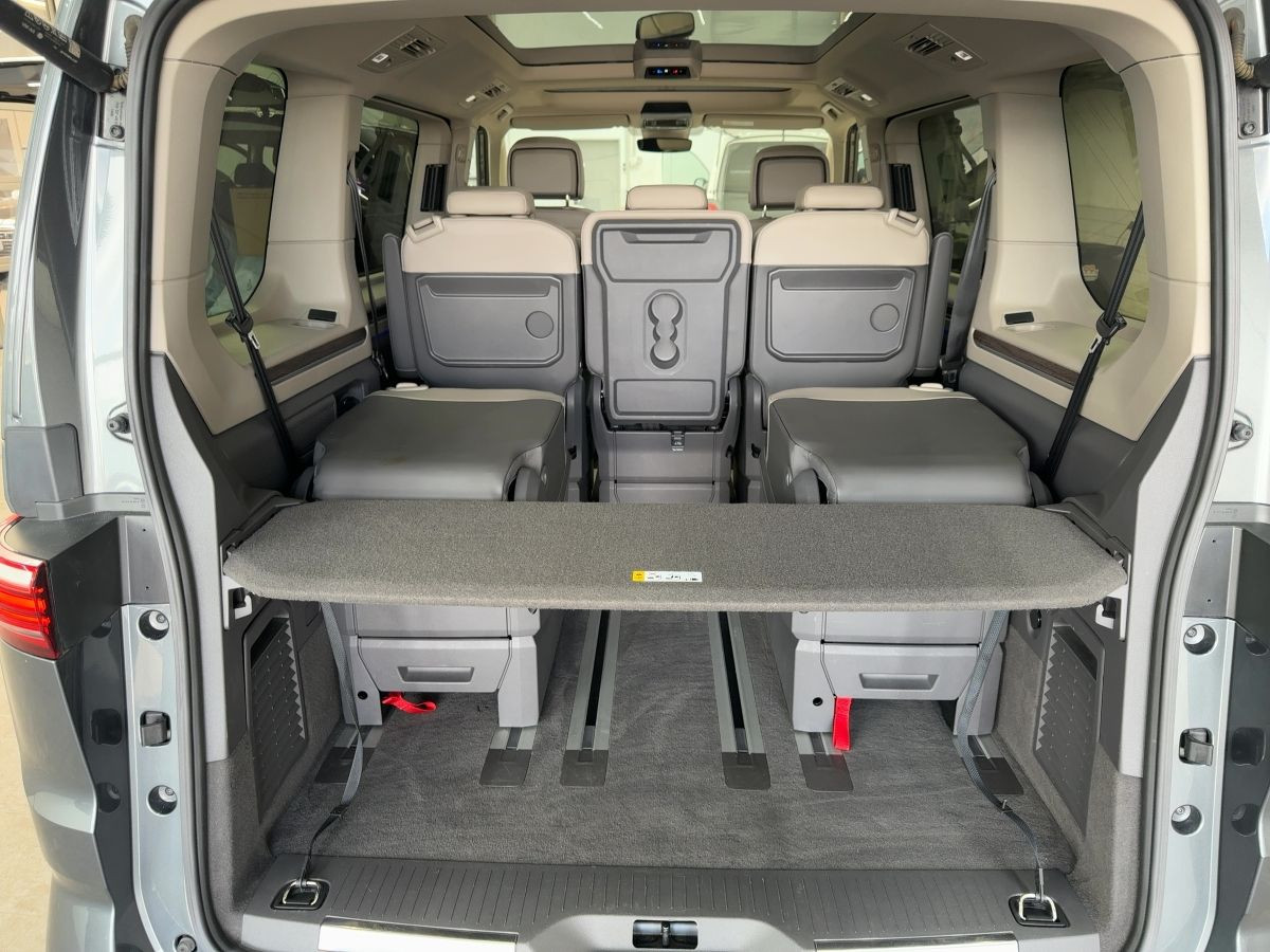 T7 Multivan 2.0 TSI DSG 