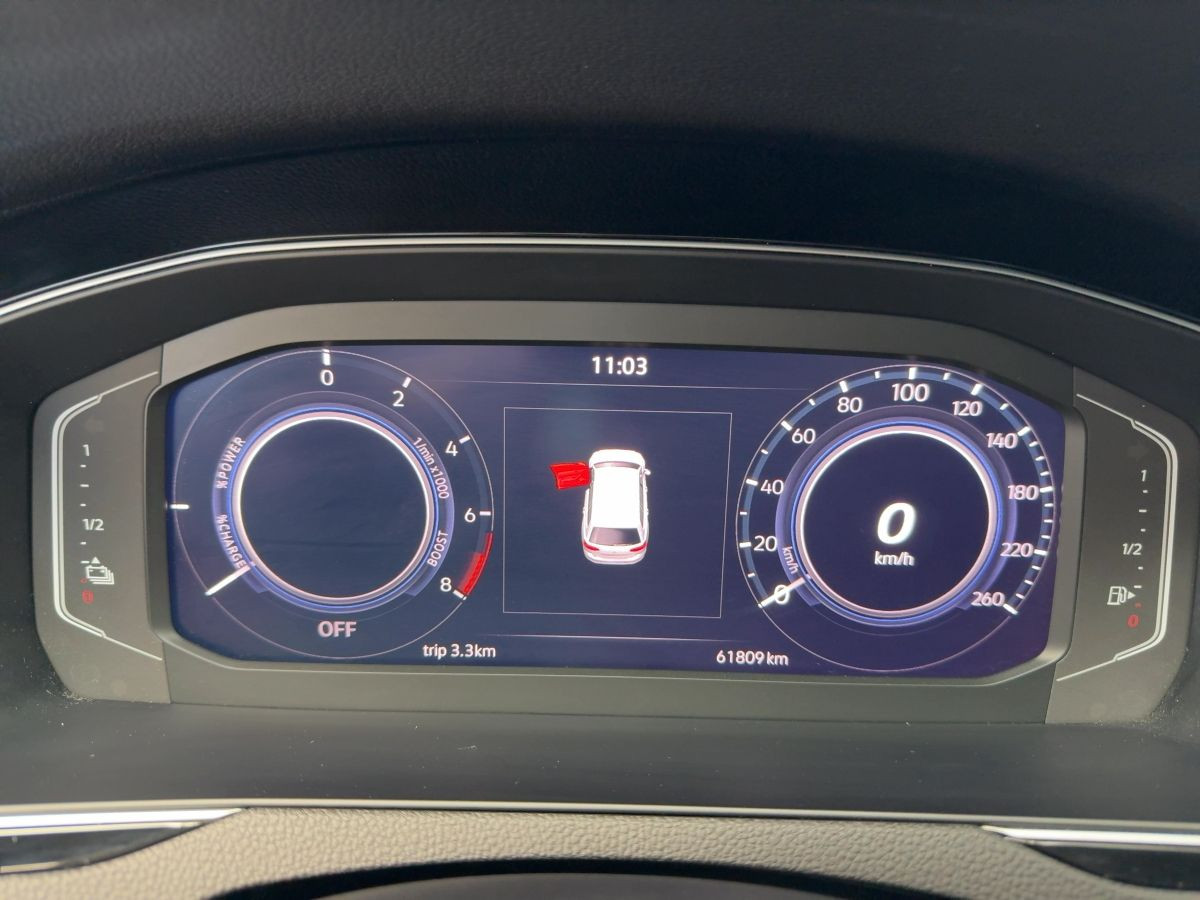 Passat Variant GTE 1.4 TSI DSG ACC Navi LED-Matrix Kamera Side-Ass Sitzhzg Bluet.