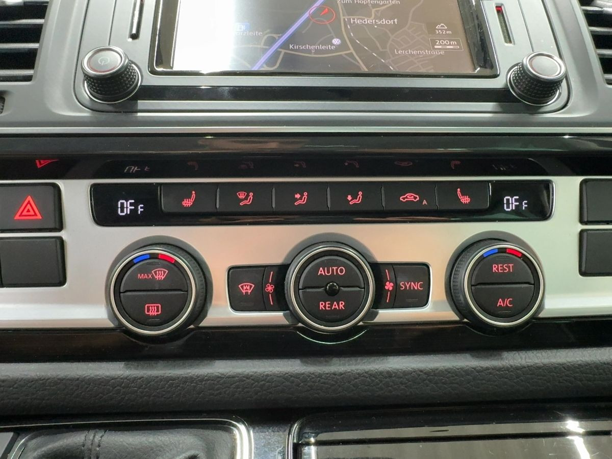 T6 Multivan 2.0 TDI DSG Comfortline KR AHK Navi Kamera Bluet. Start/Stopp Sitzhzg