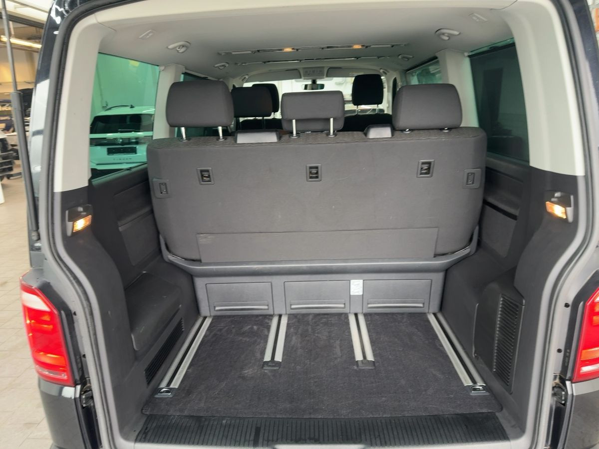 T6 Multivan 2.0 TDI DSG Comfortline KR AHK Navi Kamera Bluet. Start/Stopp Sitzhzg