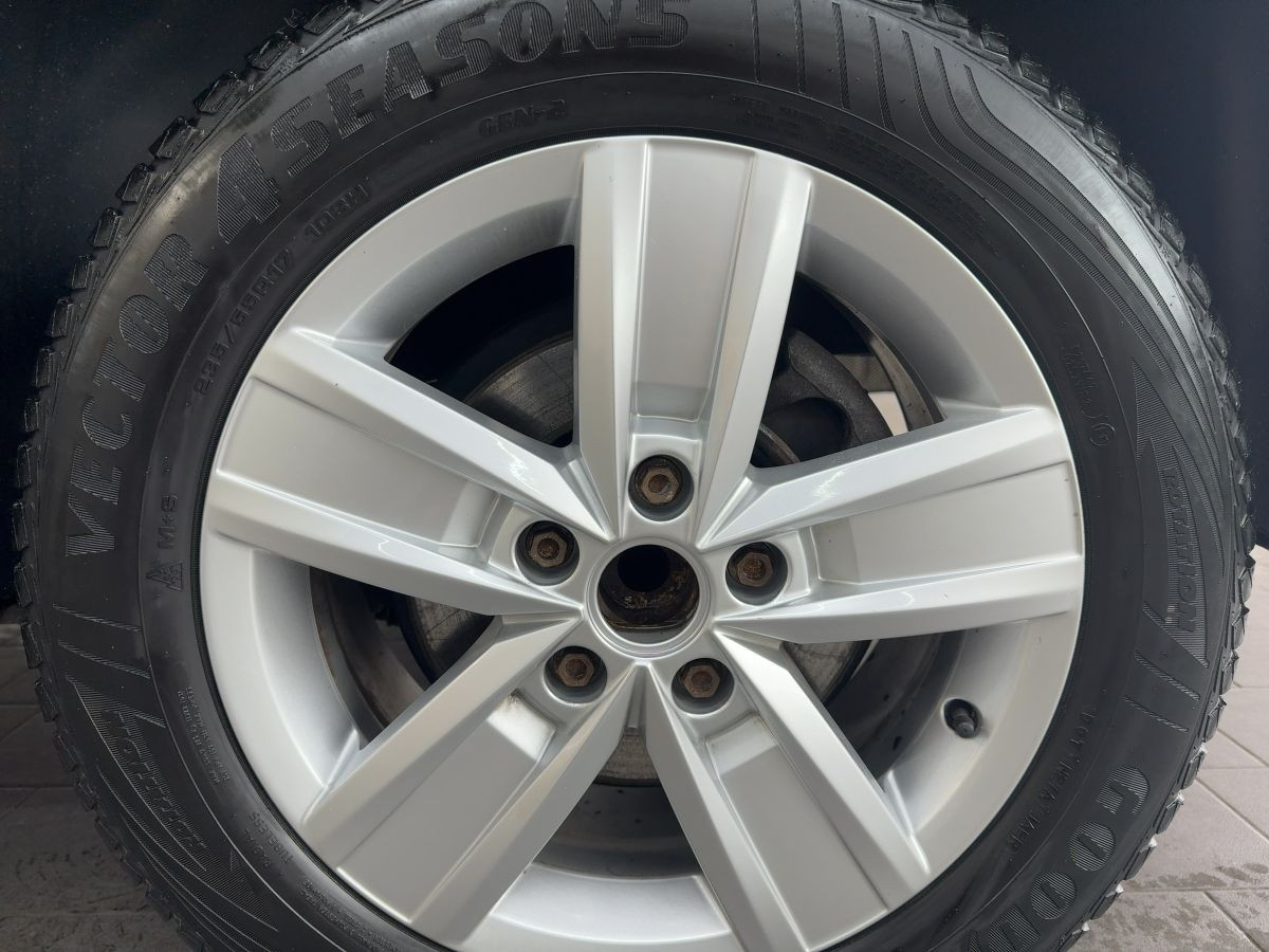 T6 Multivan 2.0 TDI DSG Comfortline KR AHK Navi Kamera Bluet. Start/Stopp Sitzhzg