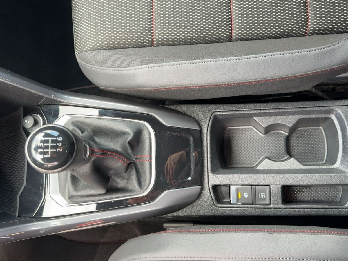T-Roc 1.5 TSI Sport AHK Navi Kamera Lane Ass. Bluet. Sitzh. Climatronic