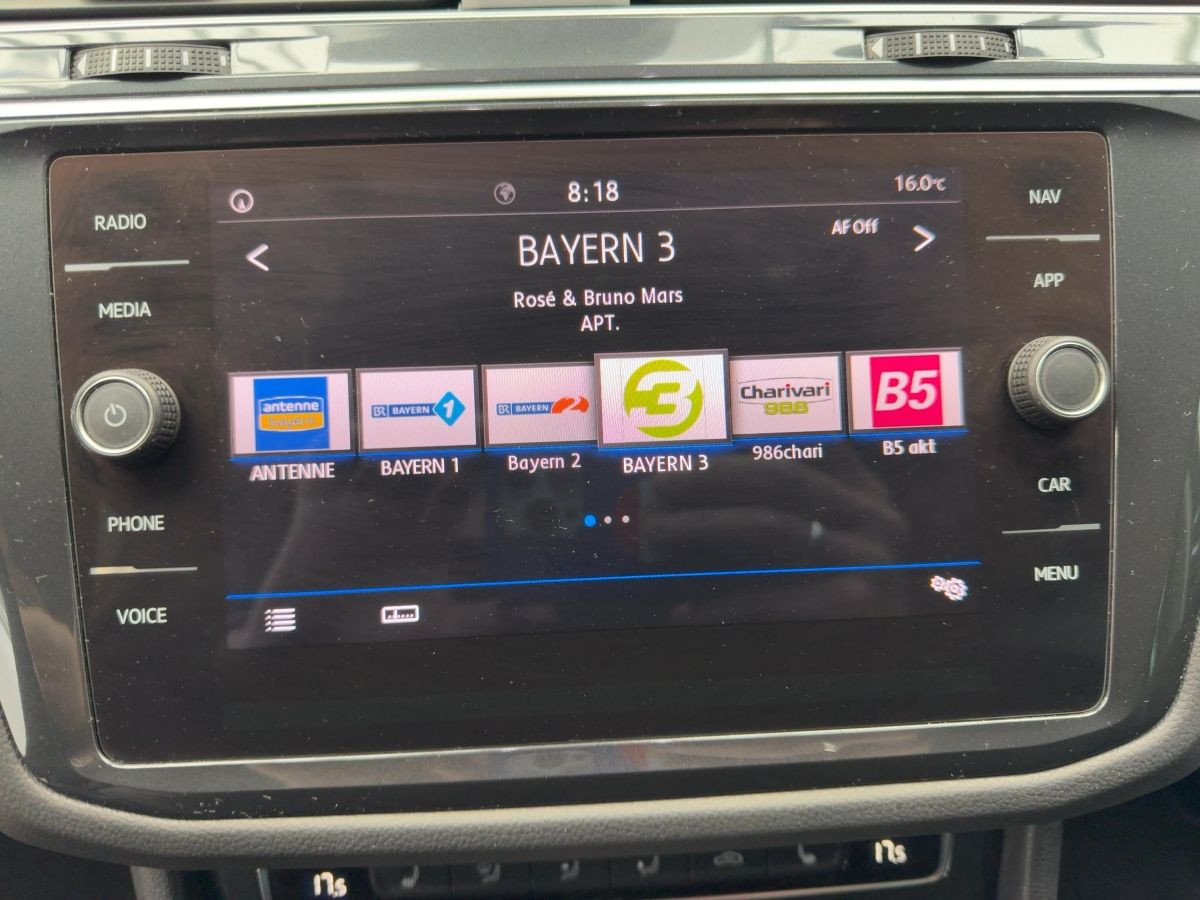 Tiguan 1.5 TSI DSG Highline ACC Navi LED Kamera Keyless Bluet. Sitzh. Climatronic