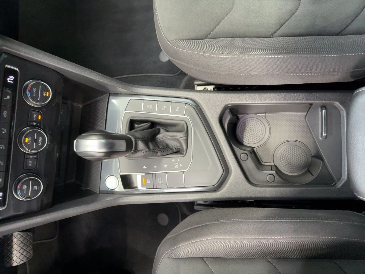 Tiguan 1.5 TSI DSG Highline ACC Navi LED Kamera Keyless Bluet. Sitzh. Climatronic