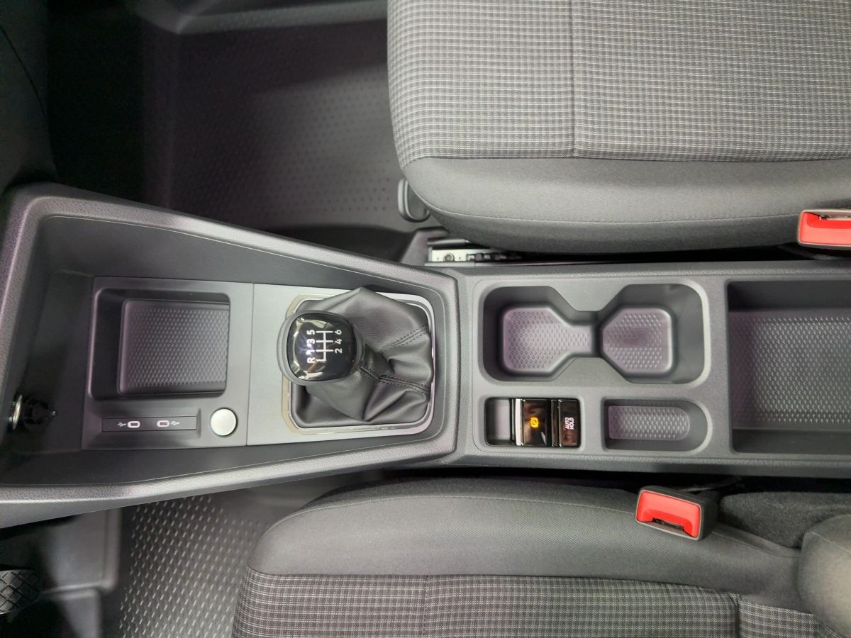 Caddy Cargo Maxi 2.0 TDI 4MOTION 90 kW 4M*LED*LR