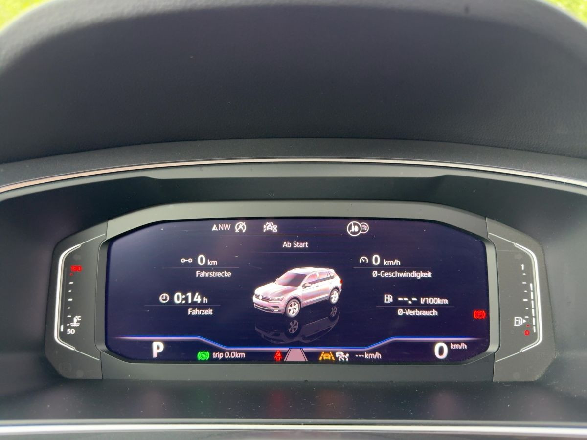 Tiguan 2.0 TDI DSG 4M Highline R-Line Standh. AHK ACC LED Head-Up Navi Kamera