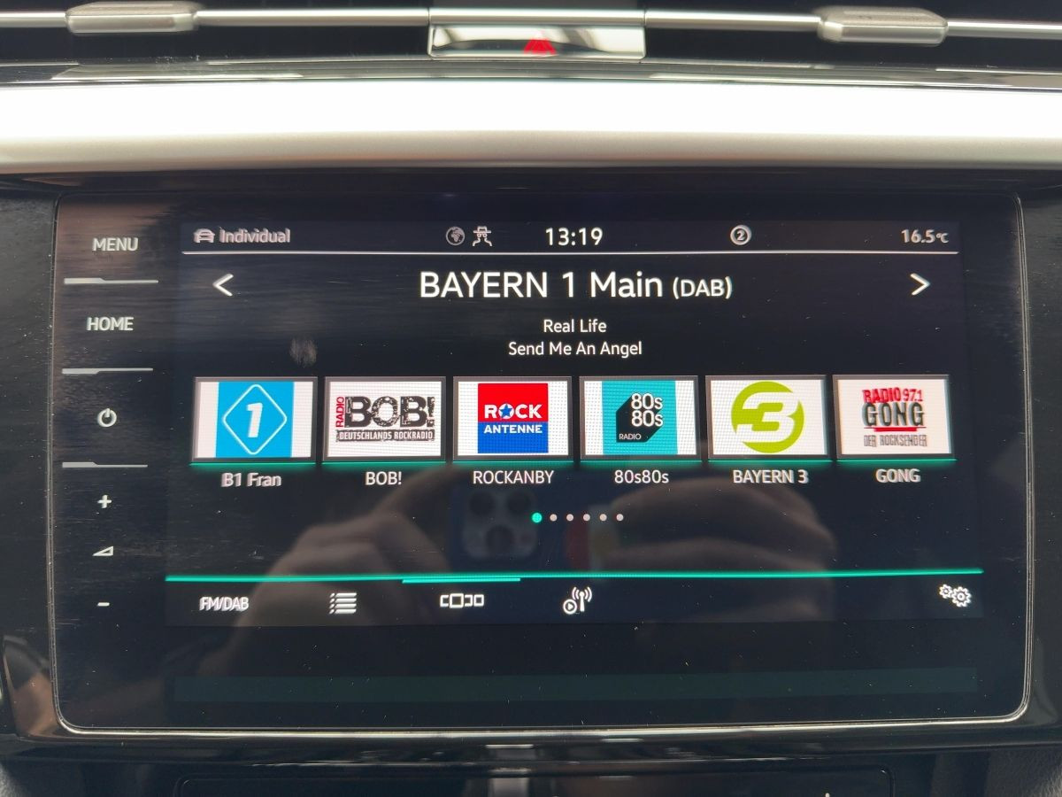 Arteon Shootingbrake 2.0 TDI DSG 4M R-Line ab 3,99% AHK ACC Head-Up LED Navi Leder Area View