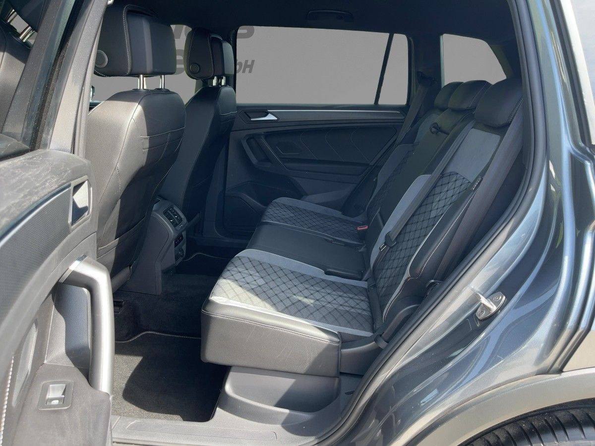 Tiguan Allspace 2.0 TSI DSG 4M R-Line AHK ACC LED-Matrix Sitzhzg Bluet.