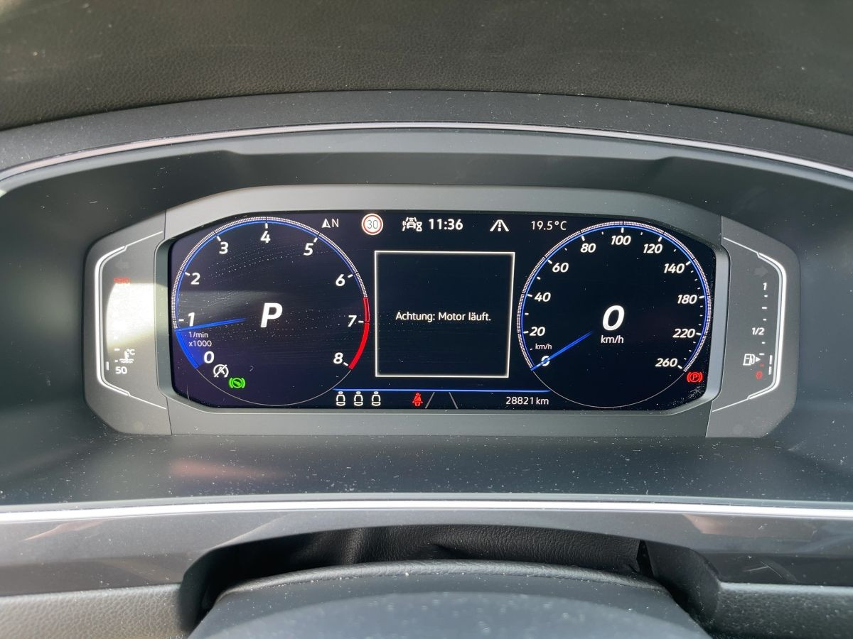Tiguan Allspace 2.0 TSI DSG 4M R-Line AHK ACC LED-Matrix Sitzhzg Bluet.