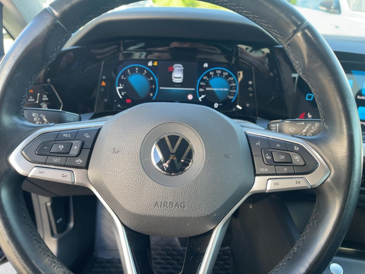 Golf VIII 1.5 TSI Life ACC Navi LED Climatronic Einparkh. Keyless Lane Ass.