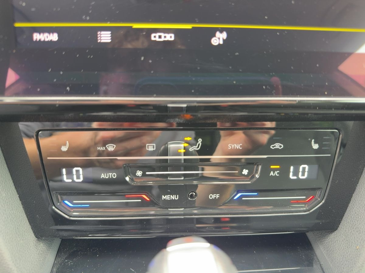 Arteon Shootingbrake 2.0 TDI DSG Elegance ab 1,99% ACC LED Navi Kamera Side-Ass Bluet.