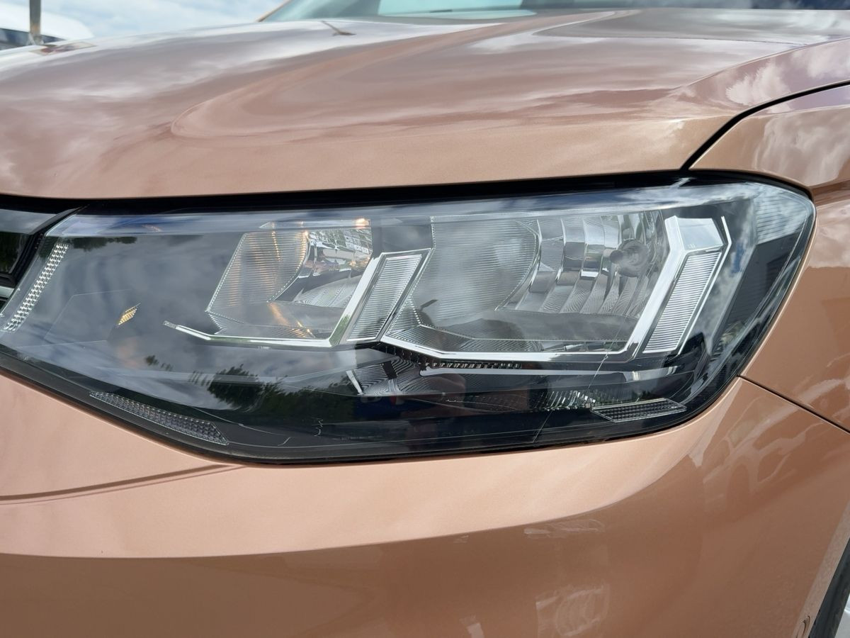 Caddy 2.0 TDI DSG Life AHK ACC Navi Standh. Pano Kamera Bluet. Sitzh.