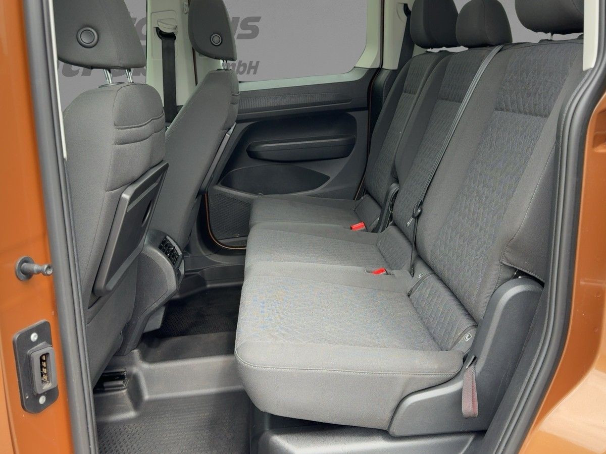 Caddy 2.0 TDI DSG Life AHK ACC Navi Standh. Pano Kamera Bluet. Sitzh.