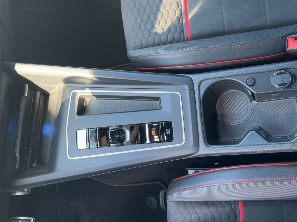 Golf VIII 2.0 TSI DSG 