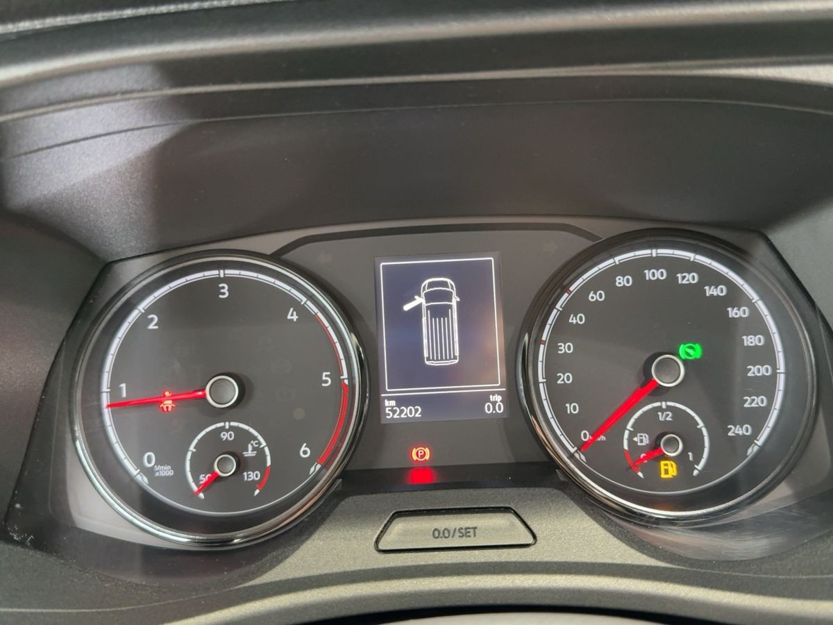 T6.1 Kasten 2.0 TDI DSG 4M AHK Kamera Klima Sitzh. Bluet.
