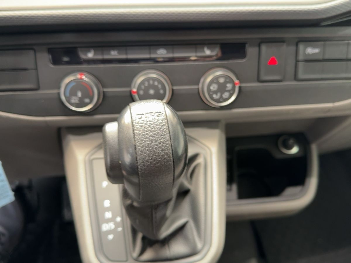 T6.1 Kasten 2.0 TDI DSG 4M AHK Kamera Klima Sitzh. Bluet.