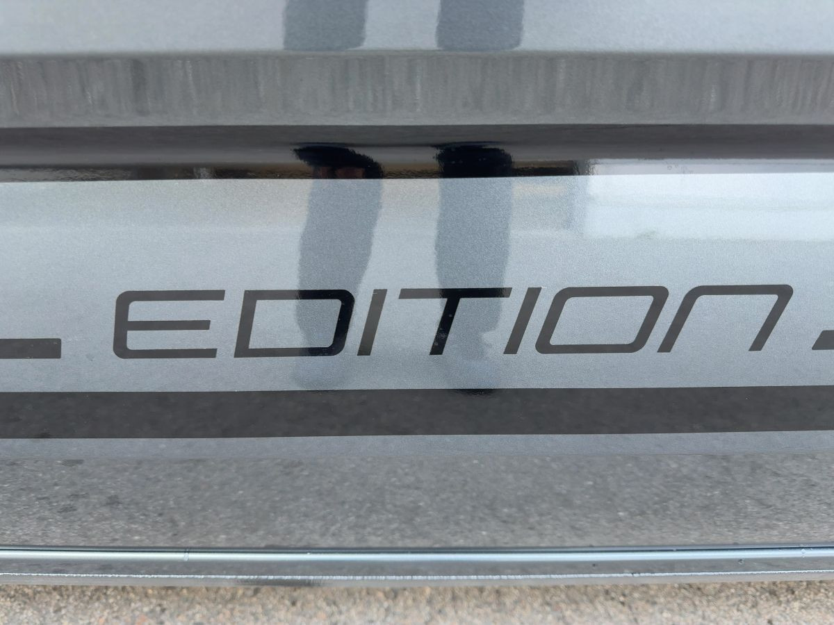 Multivan Life 2.0TDI 110kW DSG AHK*Klima*Navi*WR