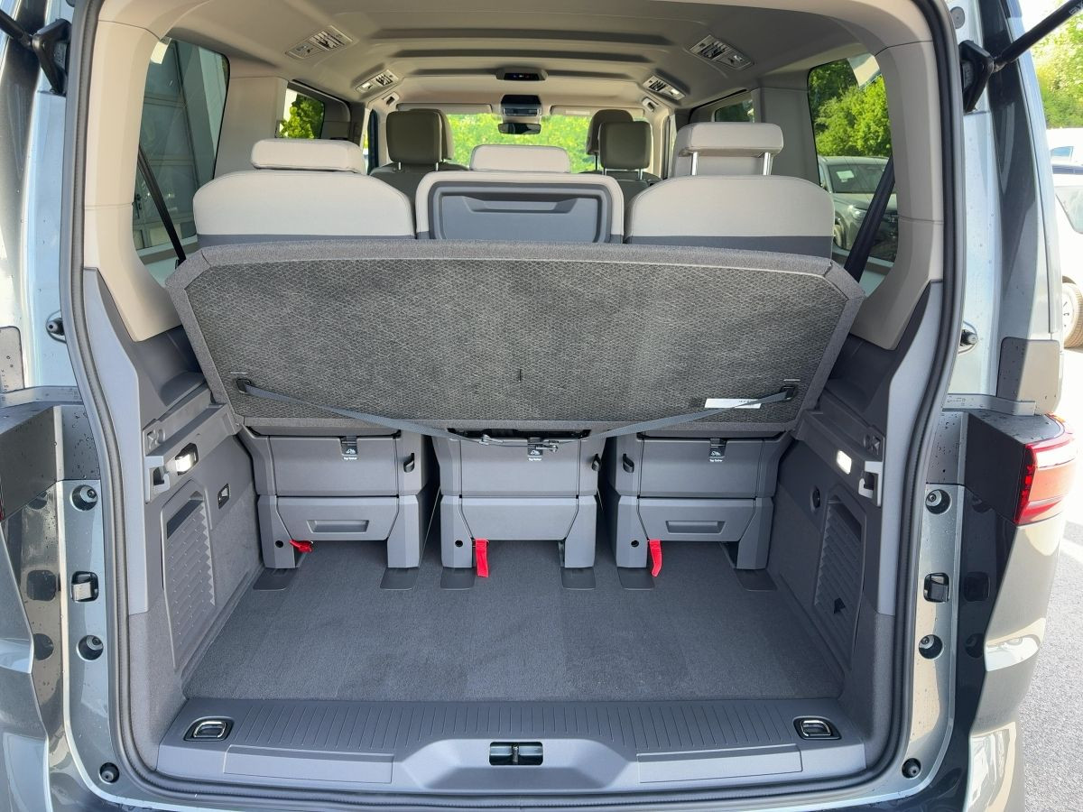 Multivan Life 2.0TDI 110kW DSG AHK*Klima*Navi*WR