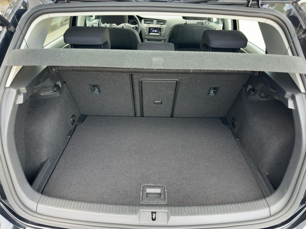 Golf VII 1.2 TSI Comfortline Parkp. Climatronic elektr. Spiegel + FH