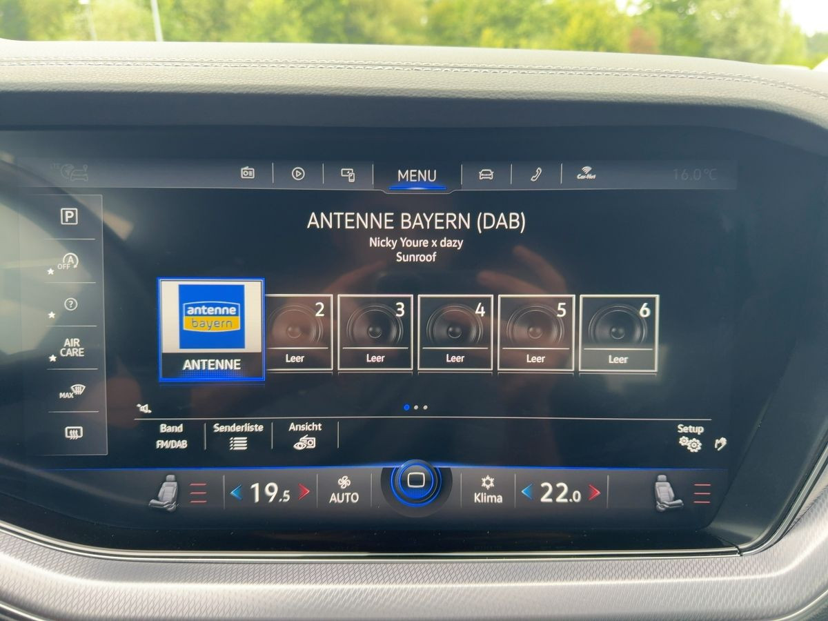 Touareg 3.0 V6 TDI DSG 4M R-Line ACC AHK Standh. LED Navi Luft ergo Leder