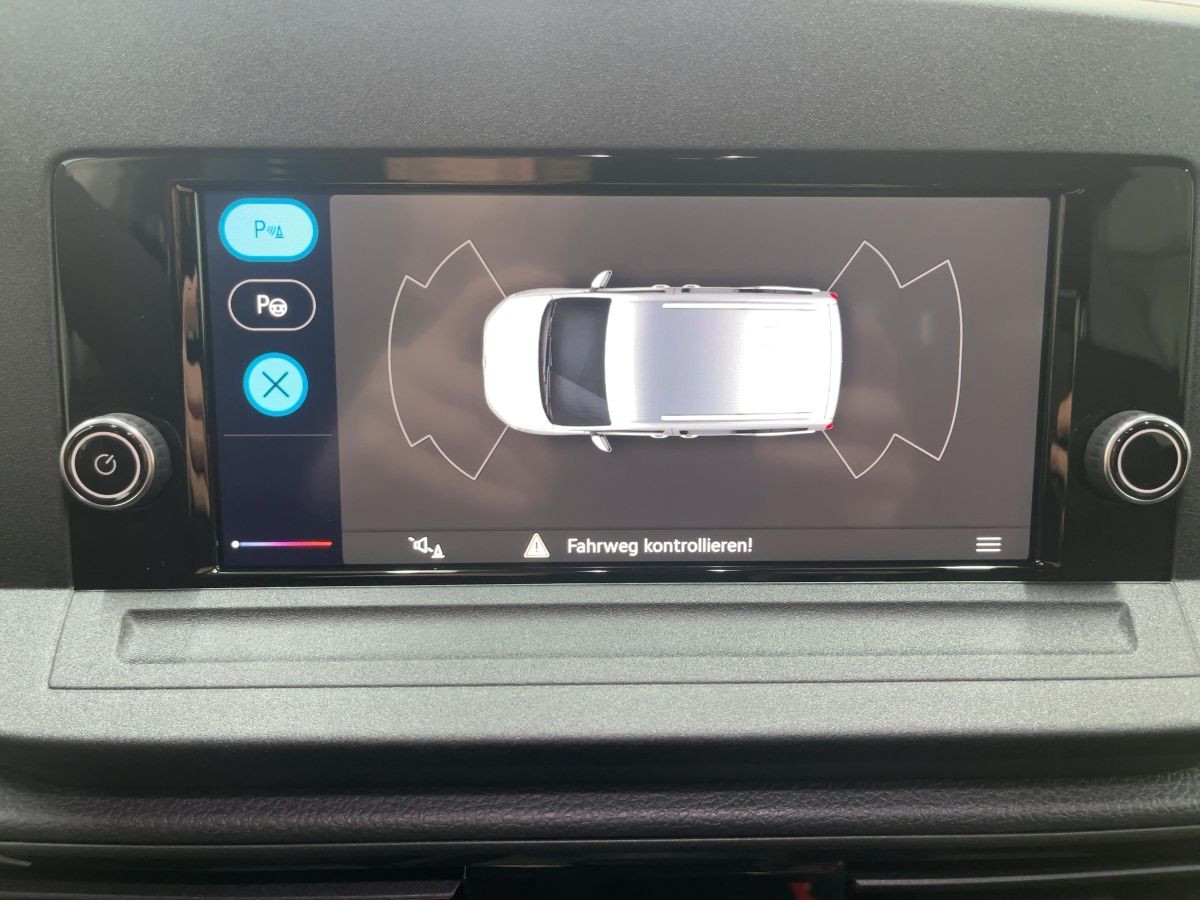 Caddy 1.5 TSI ergo DAB+ Tempo Park Ass. Bluet. Lane Ass. Front Ass.