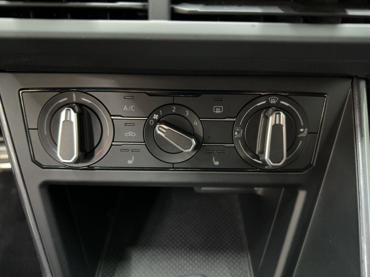 Polo VI 2.0 GTI TSI DSG LED Radio Bluet. Sitzhzg. Sport Select Klima