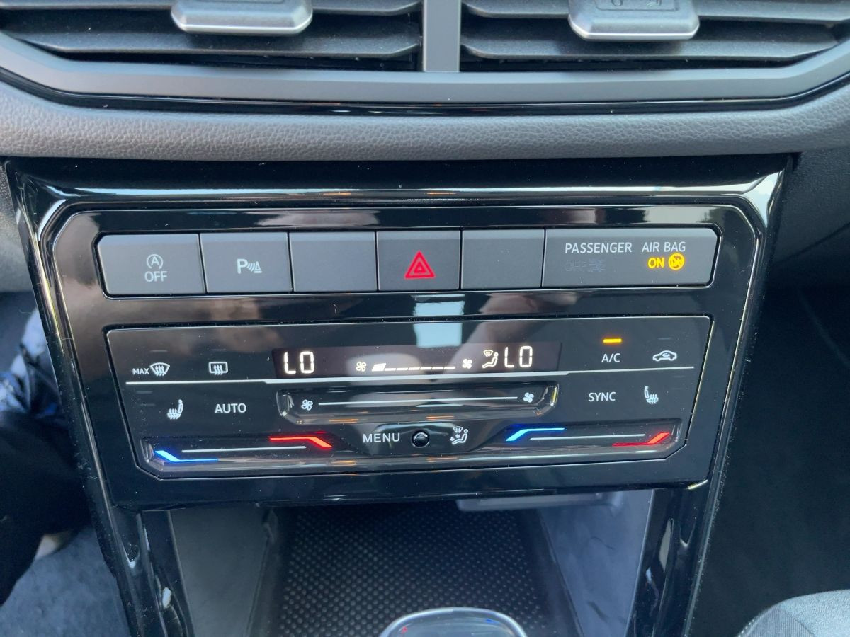 T-Cross 1.0 TSI DSG Life ab 3,99% ACC Navi LED Kamera Climatronic Bluet. Sitzh.