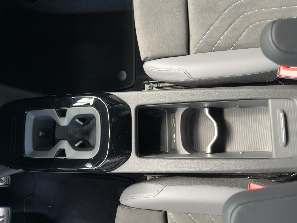 ID.5 Pro GOAL 210 kW (286 PS) 77 kWh 1-Gang-Automatik