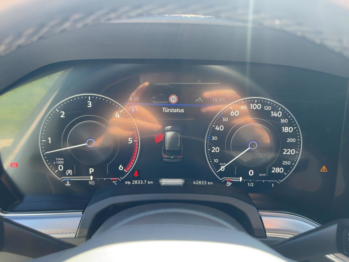 Touareg 3.0 V6 TDI DSG 4M R-Line 