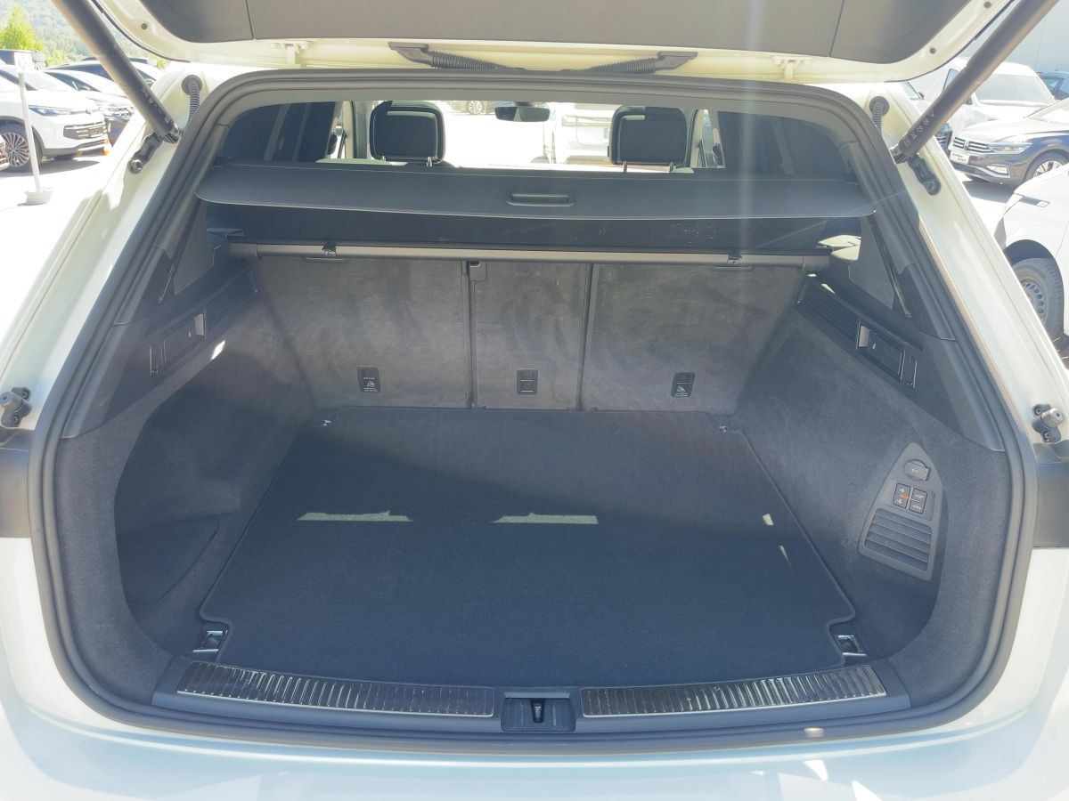 Touareg 3.0 V6 TDI DSG 4M R-Line 