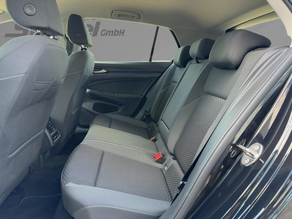 Golf VIII 1.5 eTSI DSG Life 