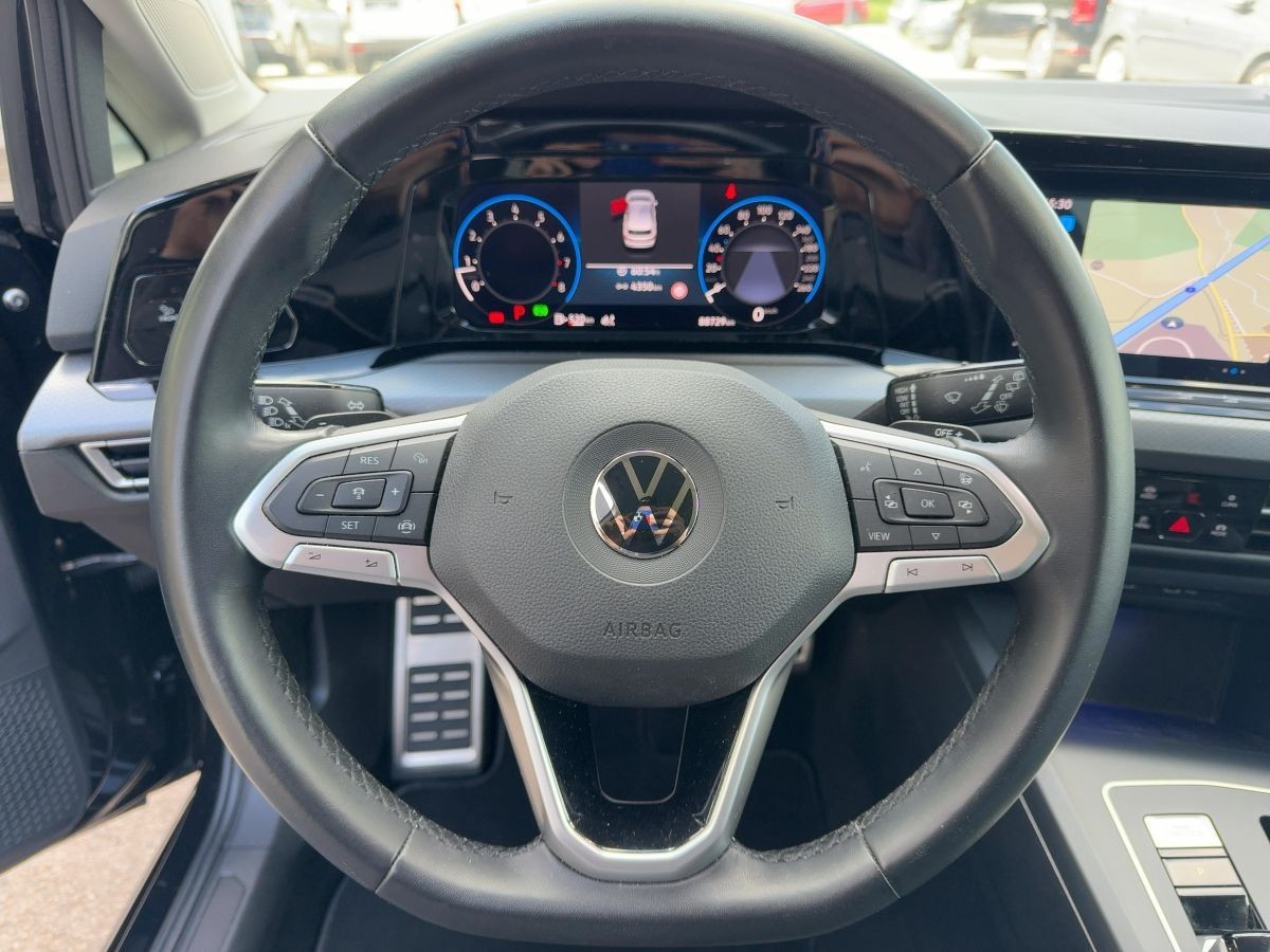 Golf VIII 1.5 eTSI DSG Life 